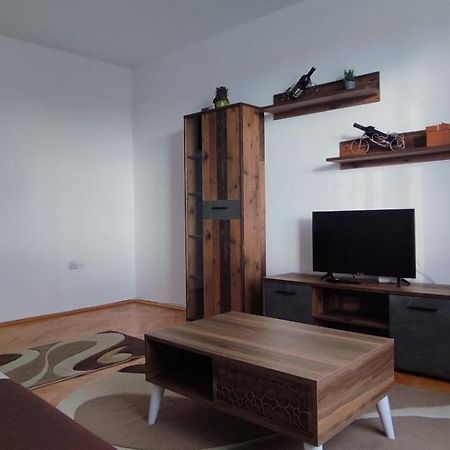 Apartament Ultracentral - Doua Camere Μπάια Μάρε Εξωτερικό φωτογραφία