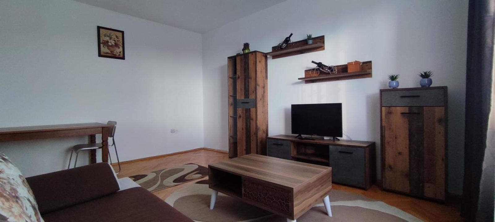 Apartament Ultracentral - Doua Camere Μπάια Μάρε Εξωτερικό φωτογραφία